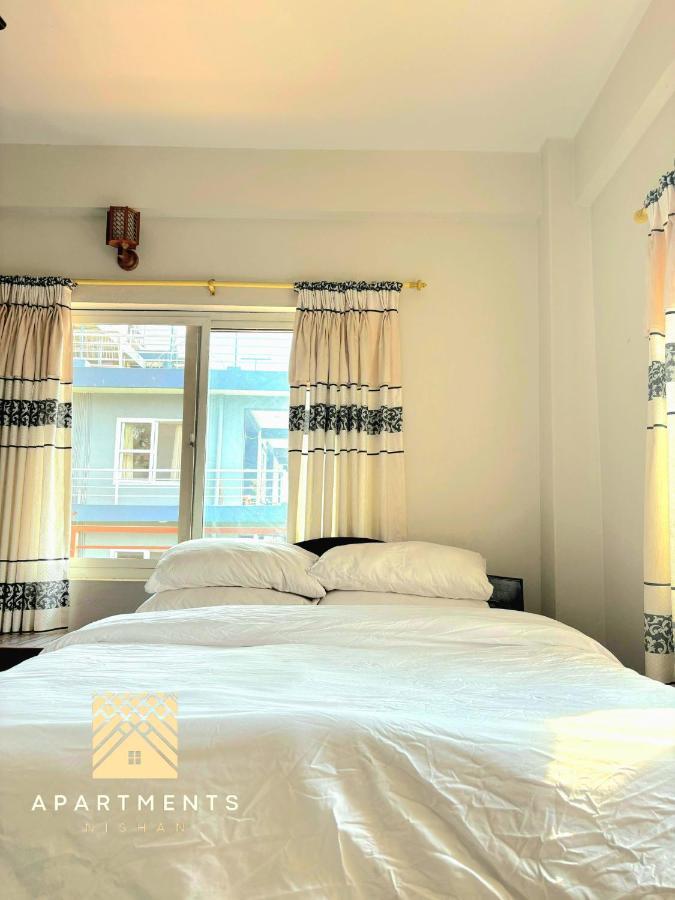 Nishan Apartments -Lakeside Pokhara Ngoại thất bức ảnh