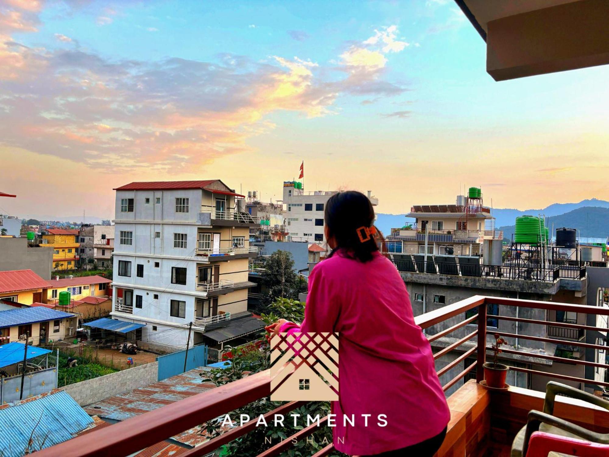 Nishan Apartments -Lakeside Pokhara Ngoại thất bức ảnh