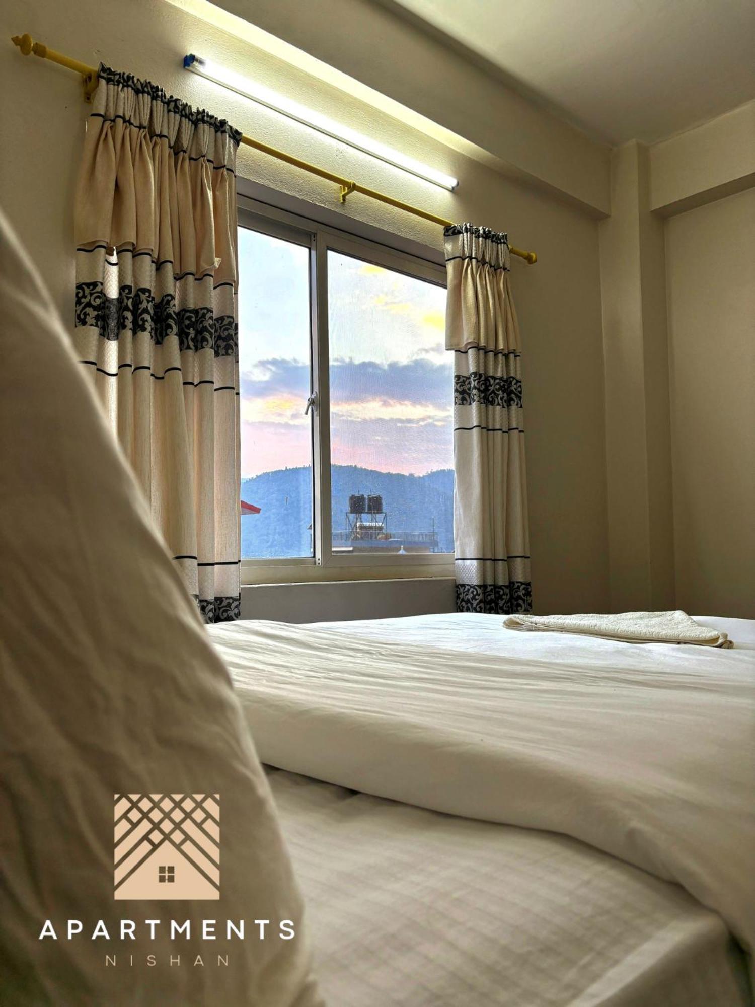 Nishan Apartments -Lakeside Pokhara Ngoại thất bức ảnh
