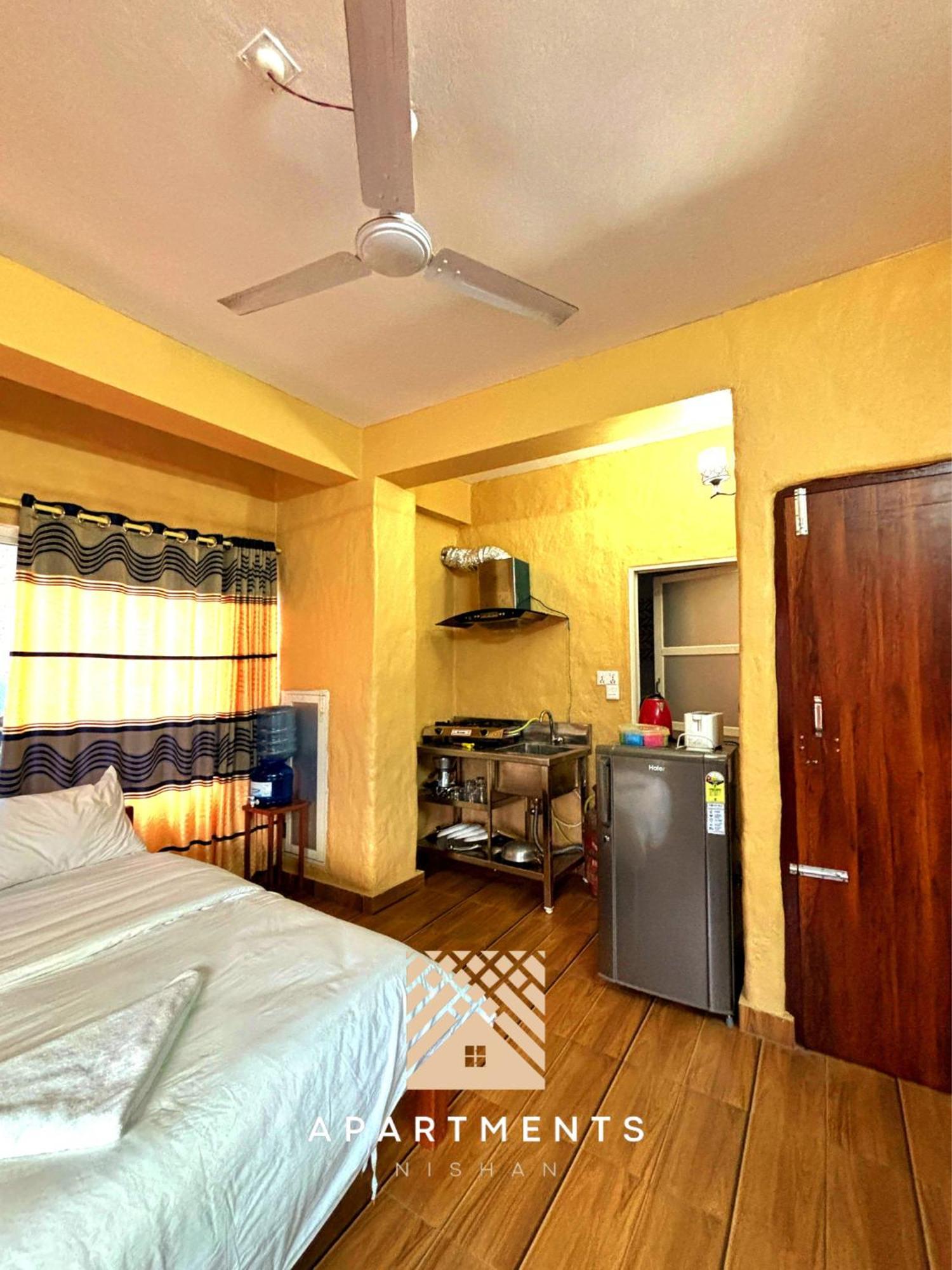 Nishan Apartments -Lakeside Pokhara Ngoại thất bức ảnh