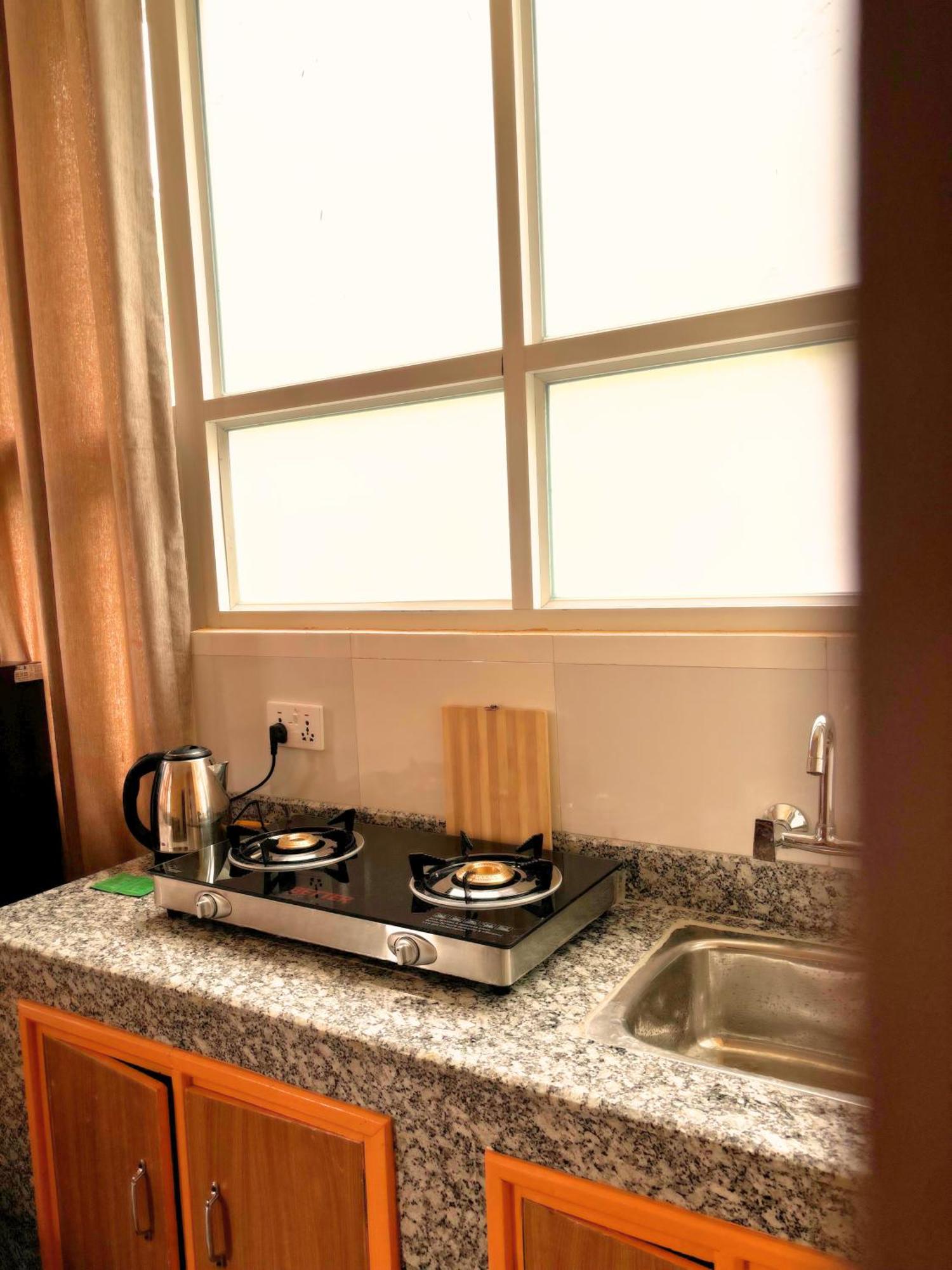 Nishan Apartments -Lakeside Pokhara Ngoại thất bức ảnh