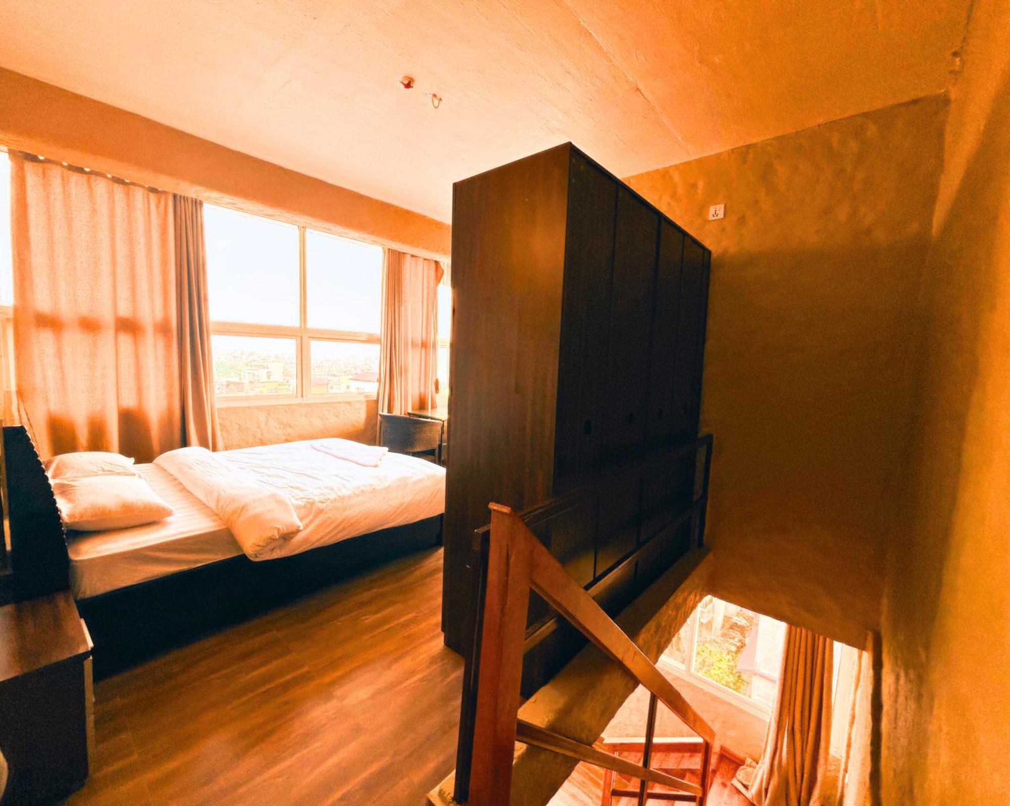 Nishan Apartments -Lakeside Pokhara Ngoại thất bức ảnh